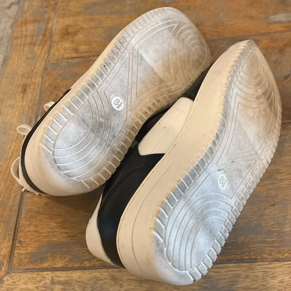 Wild Fable Black Lola Low-Top Lace-Up Sneakers 8.5 - Picture 6 of 9